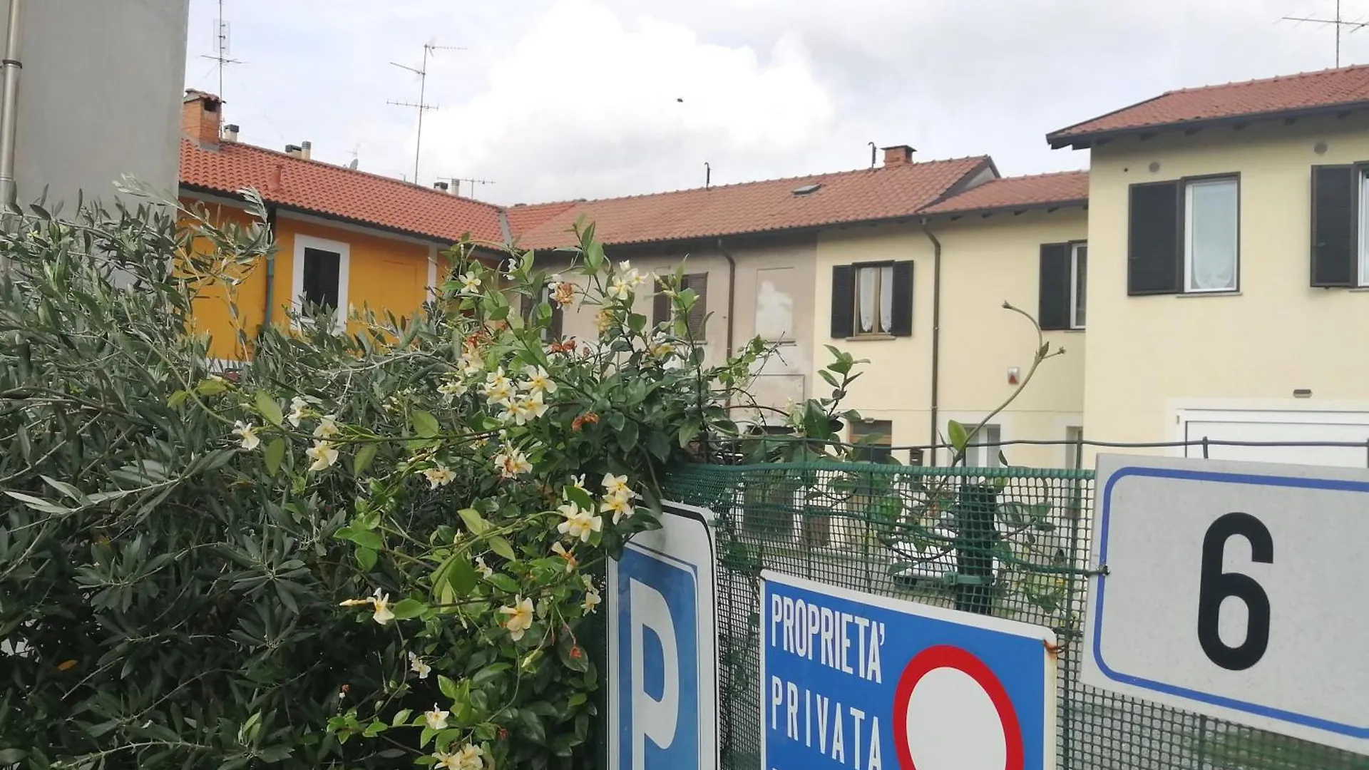 Pitstop Monza Vedano Al Lambro Apartment